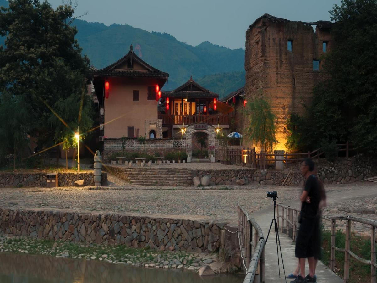 Nanjing Tulou Yunshuiyao Sheying Homestay Esterno foto